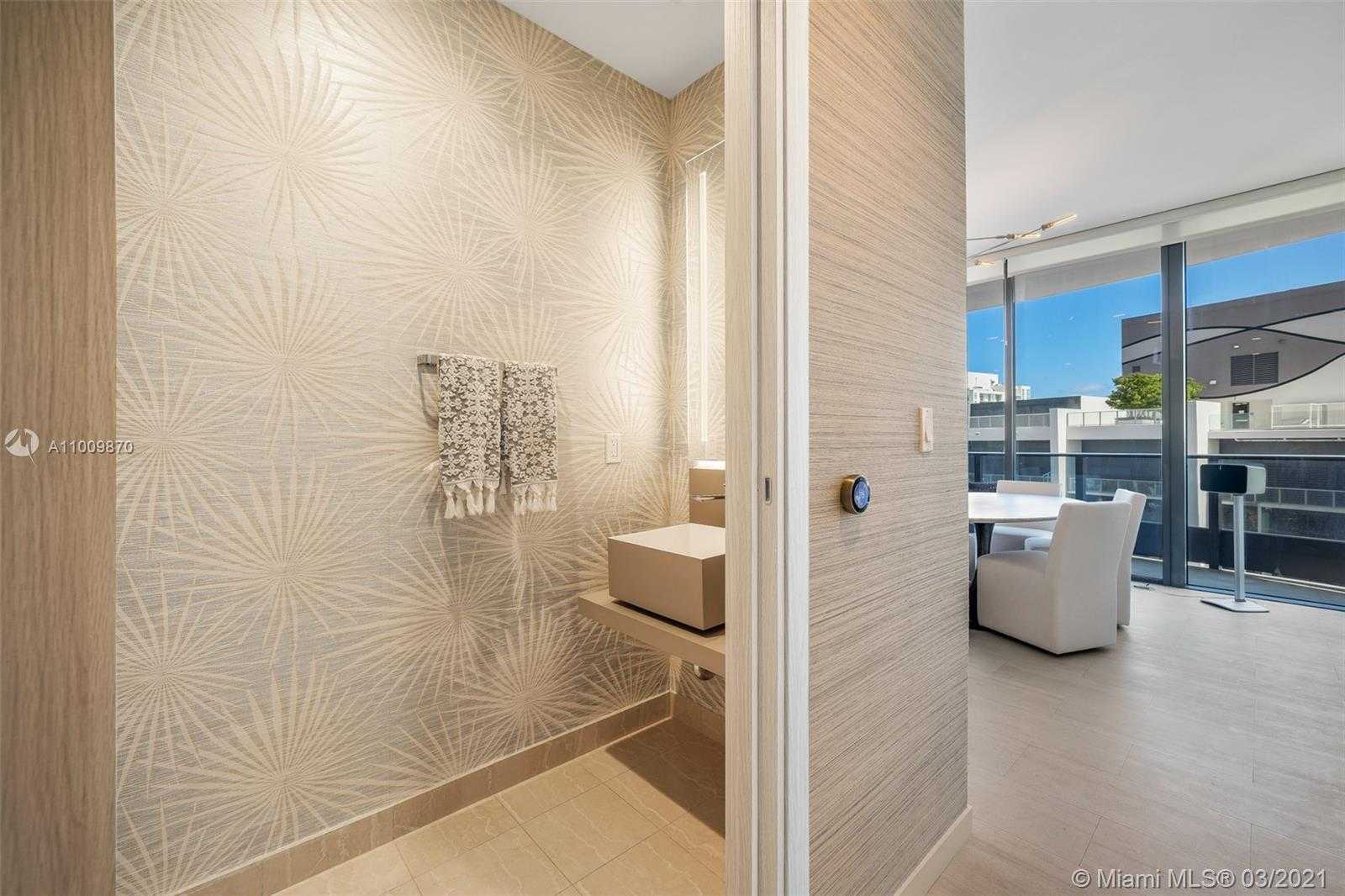 Small Image of 1000 BRICKELL PLZ #PH5005, Miami Number 22