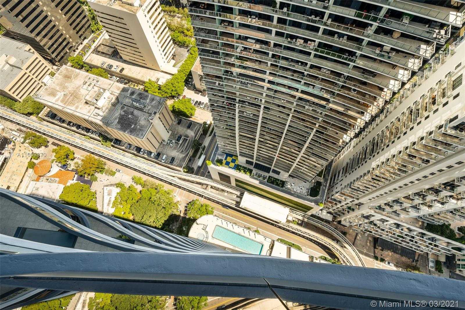 Small Image of 1000 BRICKELL PLZ #PH5005, Miami Number 27