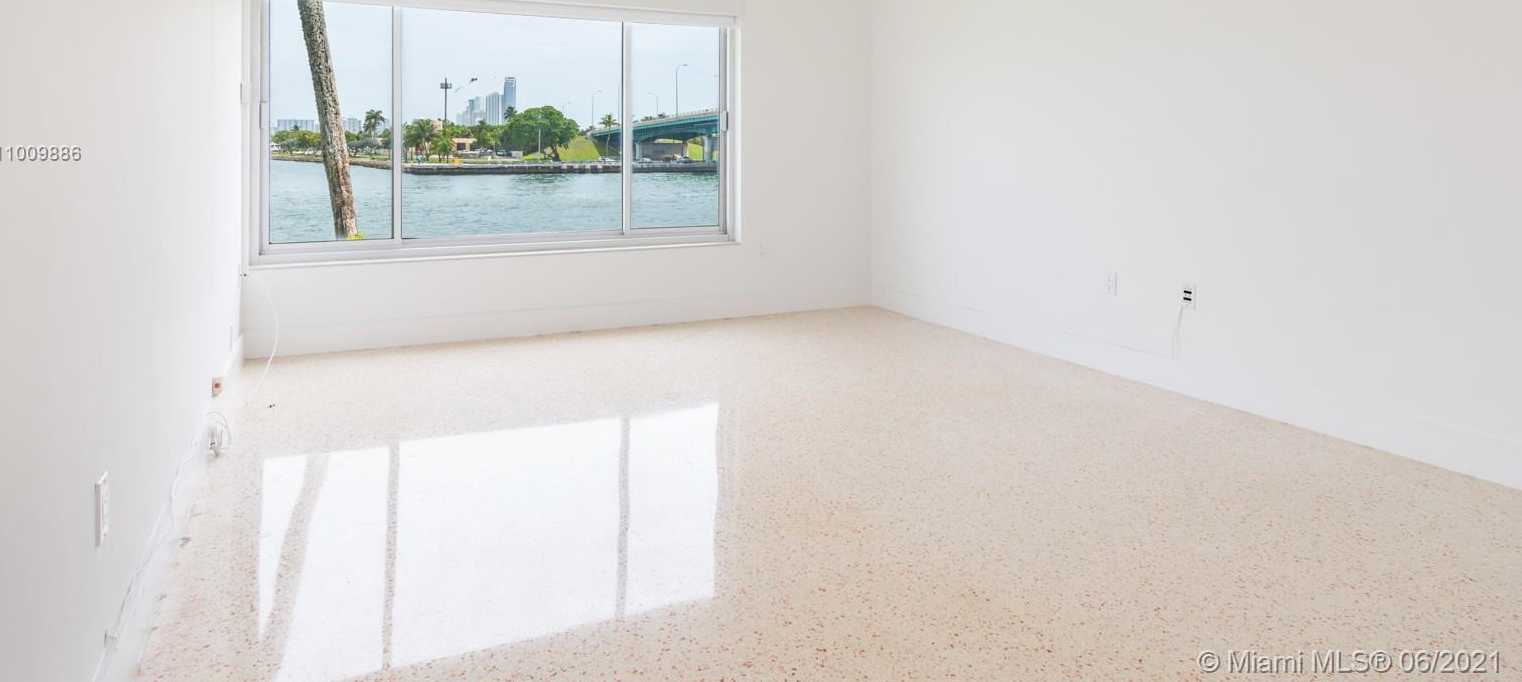 Small Image of 286 BAL BAY DR #2B, Bal Harbour Number 12