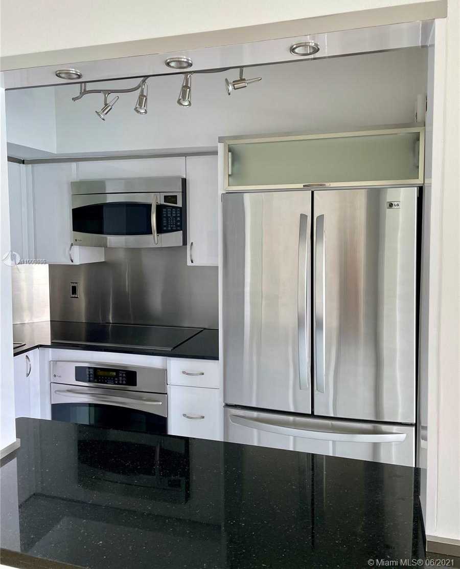 Small Image of 286 BAL BAY DR #2B, Bal Harbour Number 6