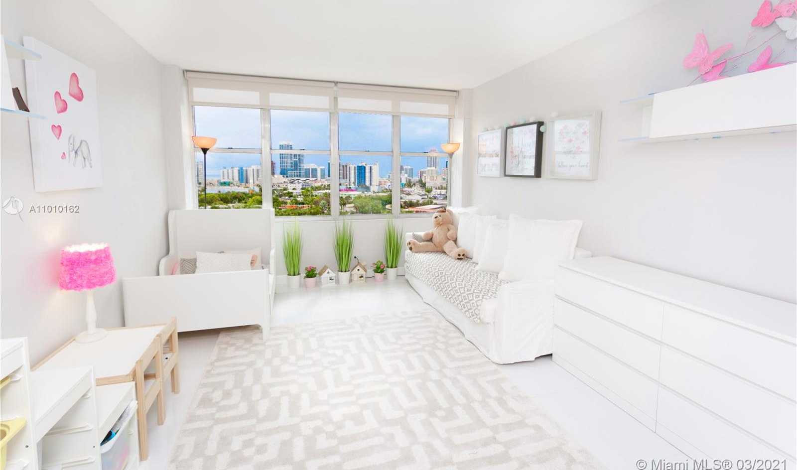 Small Image of 7441 WAYNE AVE #10-0, Miami Beach Number 6
