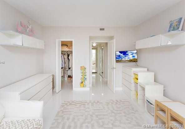 Small Image of 7441 WAYNE AVE #10-0, Miami Beach Number 7
