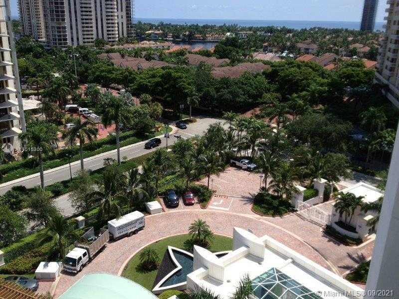 Small Image of 19400 Turnberry Way, Aventura, FL 33180, USA Number 25