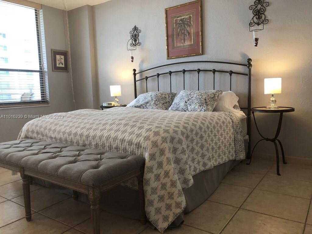 Small Image of 3505 SOUTH OCEAN DR #1115, Hollywood Number 6
