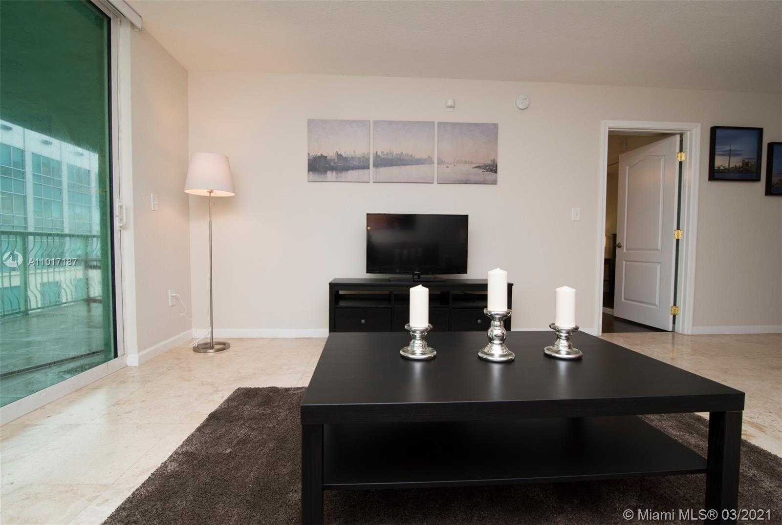 Small Image of 1200 BRICKELL BAY DR #4018, Miami Number 16