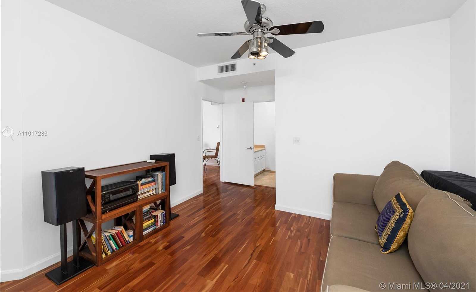 Small Image of 1 CENTURY LN #209, Miami Beach Number 15