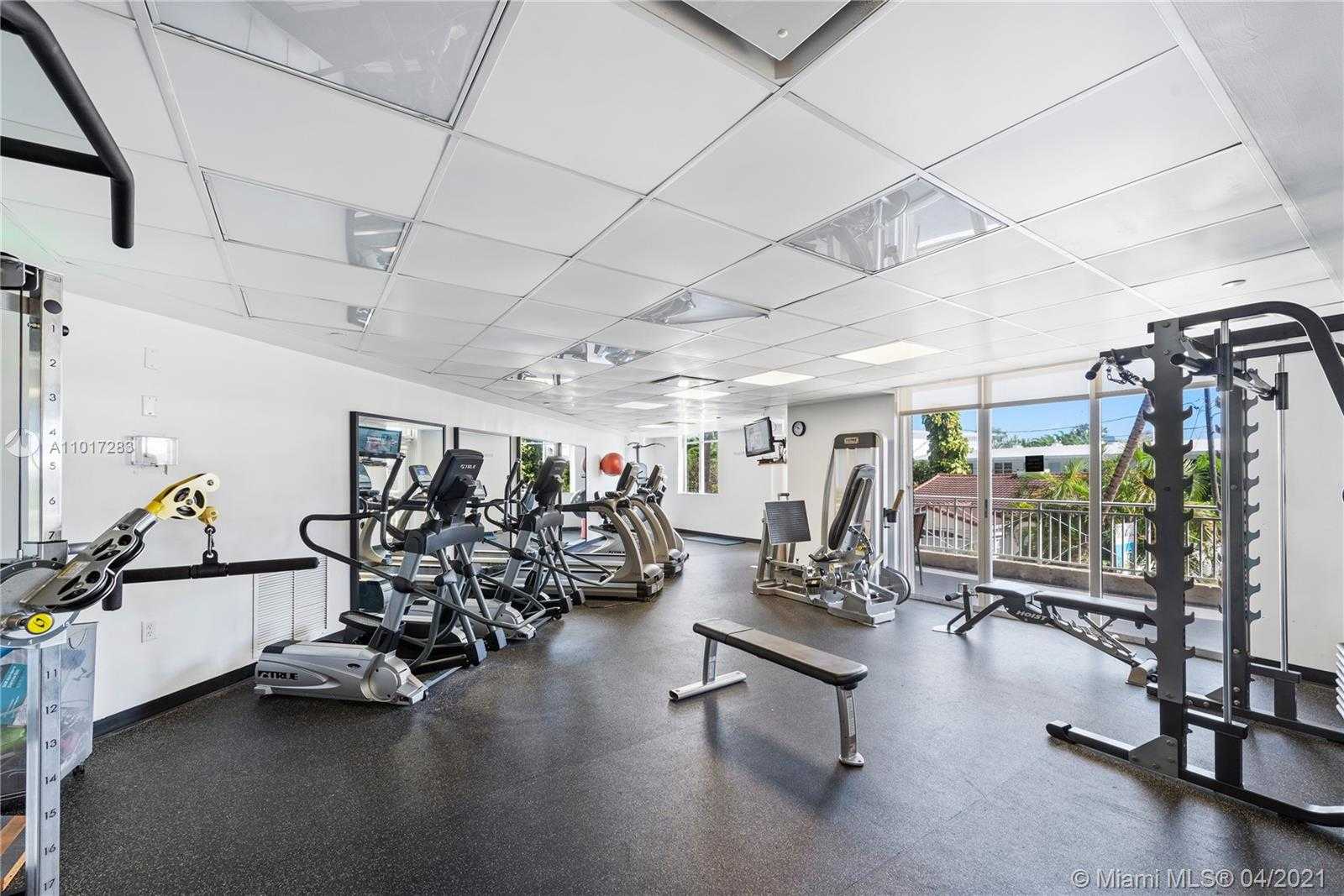Small Image of 1 CENTURY LN #209, Miami Beach Number 19