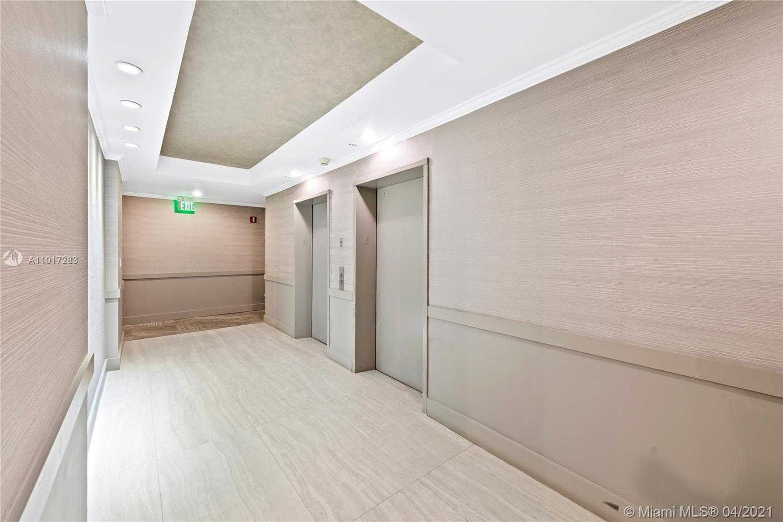 Small Image of 1 CENTURY LN #209, Miami Beach Number 5