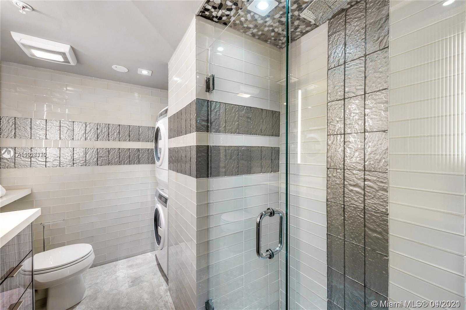 Small Image of 5225 COLLINS AVE #1221, Miami Beach Number 12