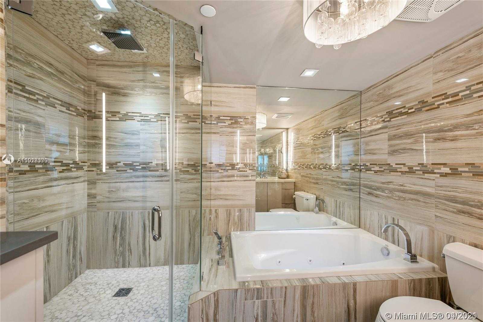 Small Image of 5225 COLLINS AVE #1221, Miami Beach Number 8