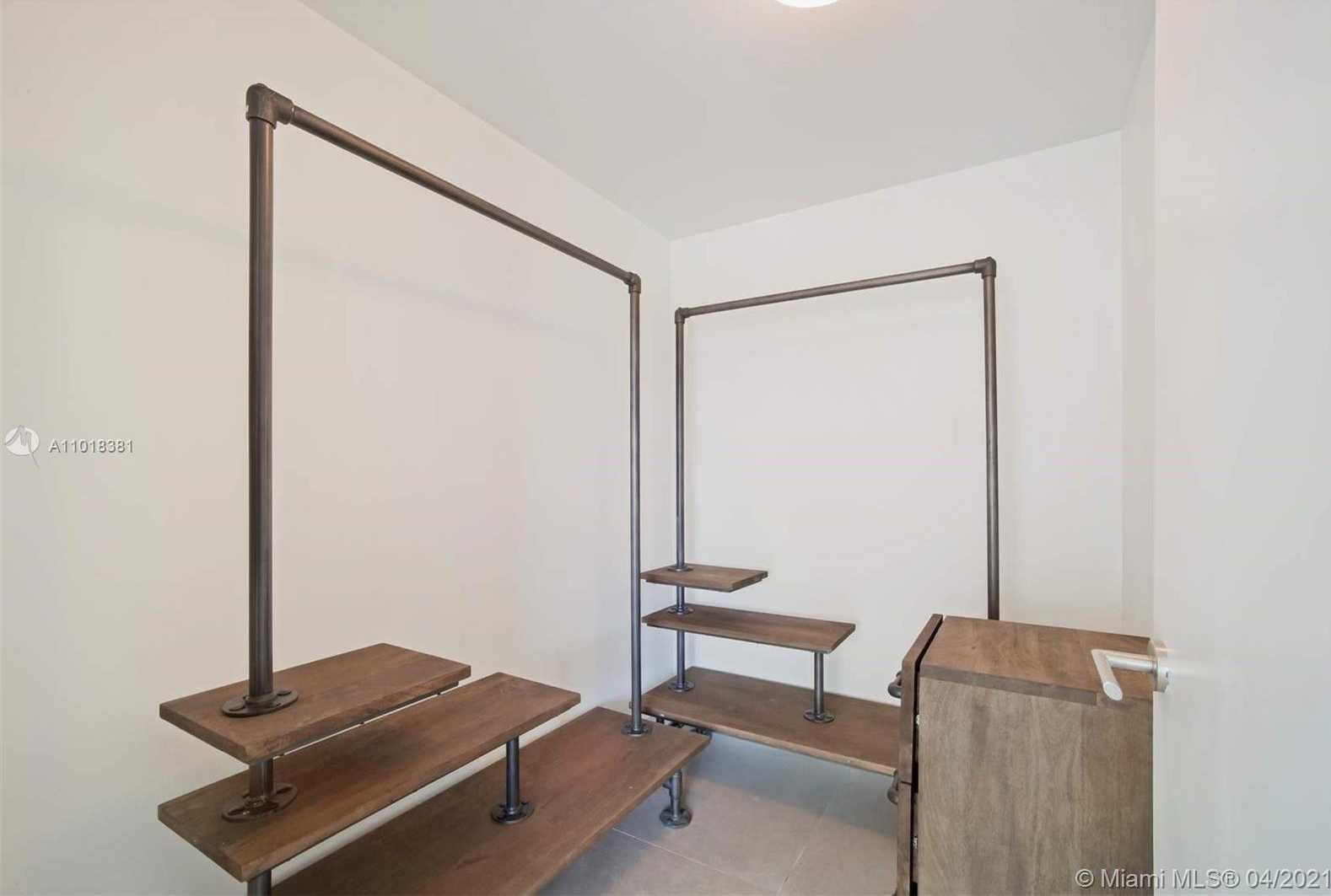 Small Image of 1201 20TH ST #208, Miami Beach Number 6