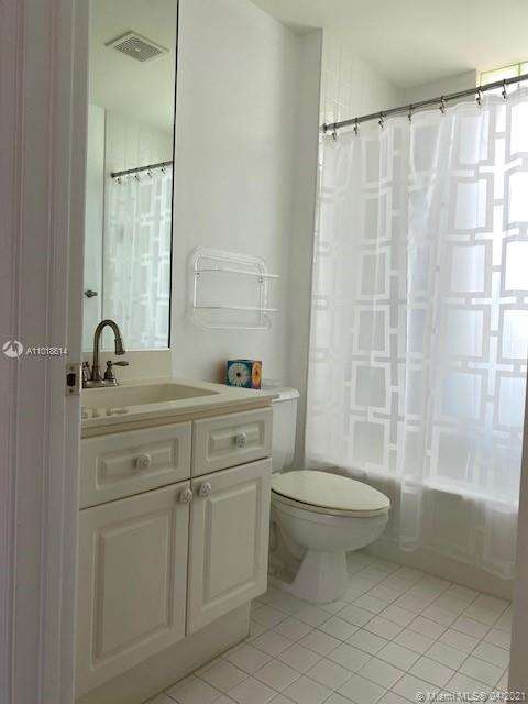 Small Image of 2504 BAY ISLE DR, Weston Number 26