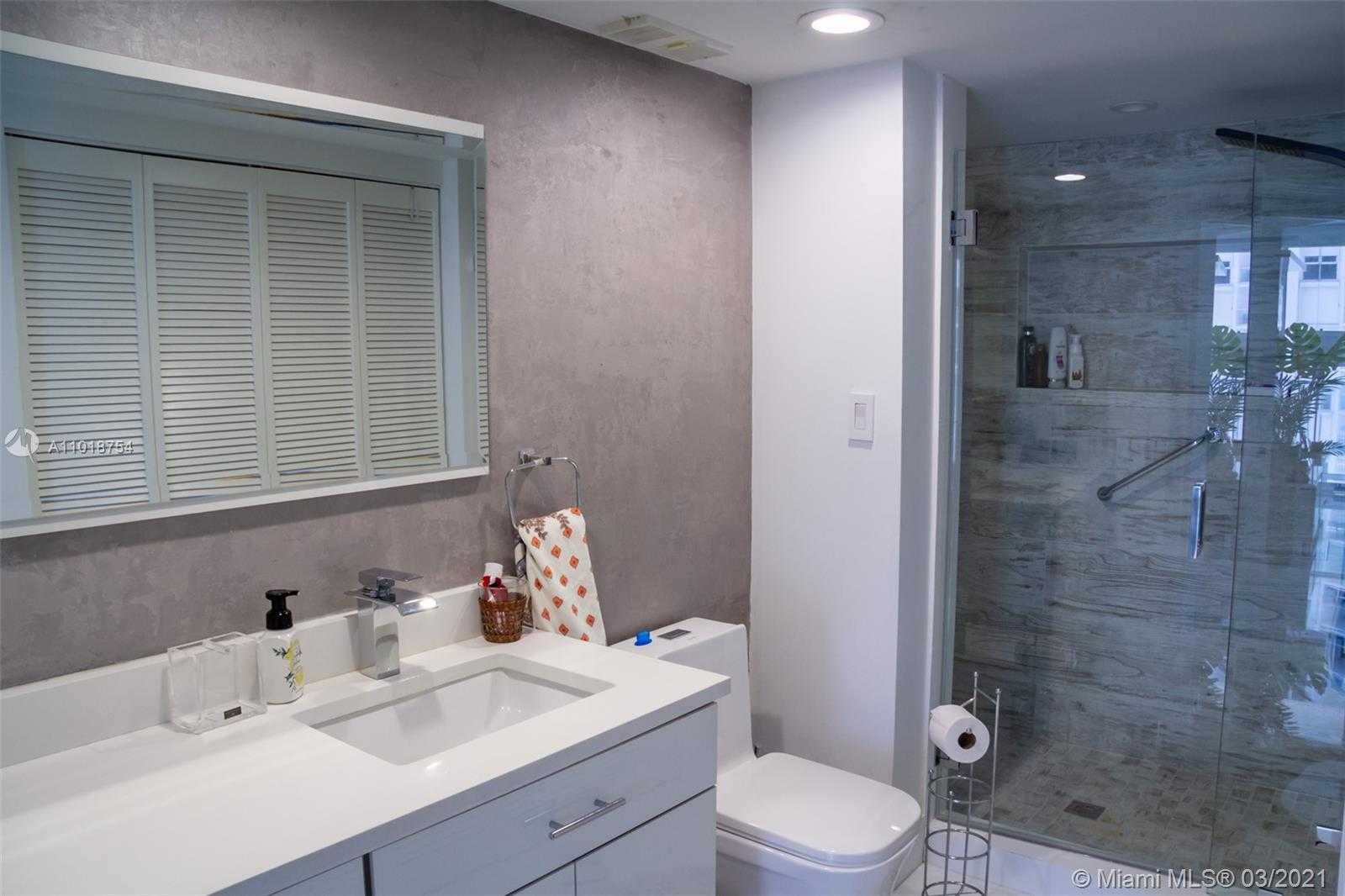 Small Image of 16445 COLLINS AVE #1525, Sunny Isles Beach Number 21