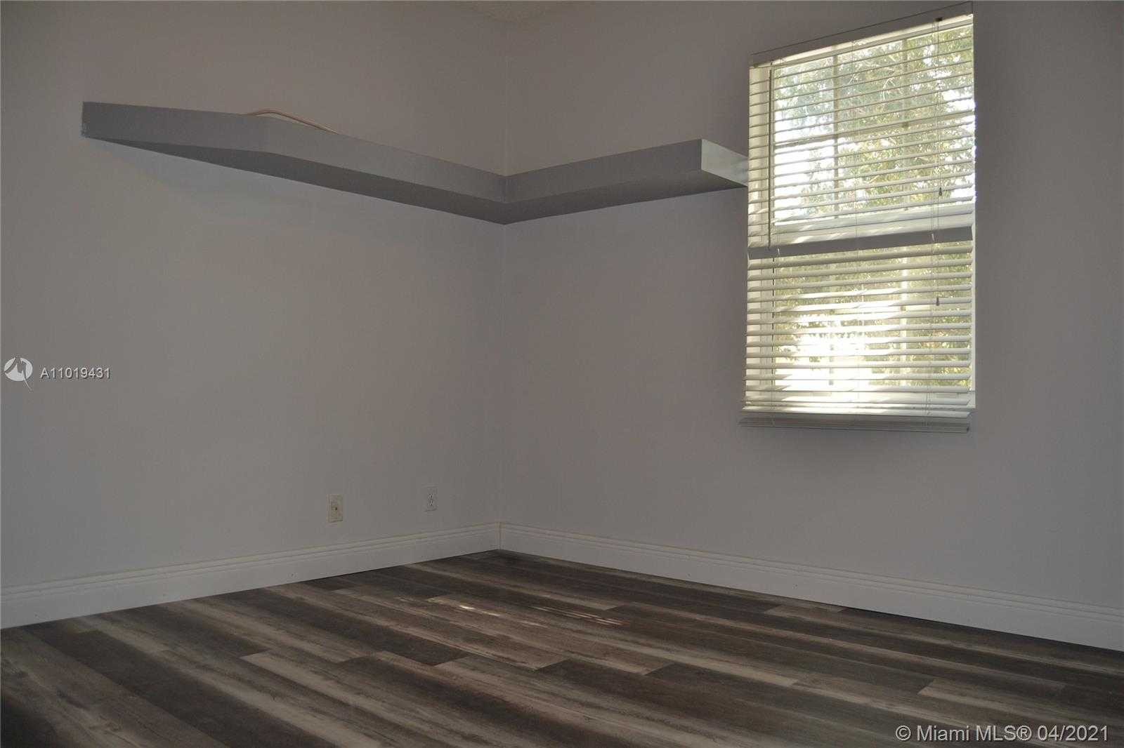 Small Image of 1947 MADEIRA DR, Weston Number 18