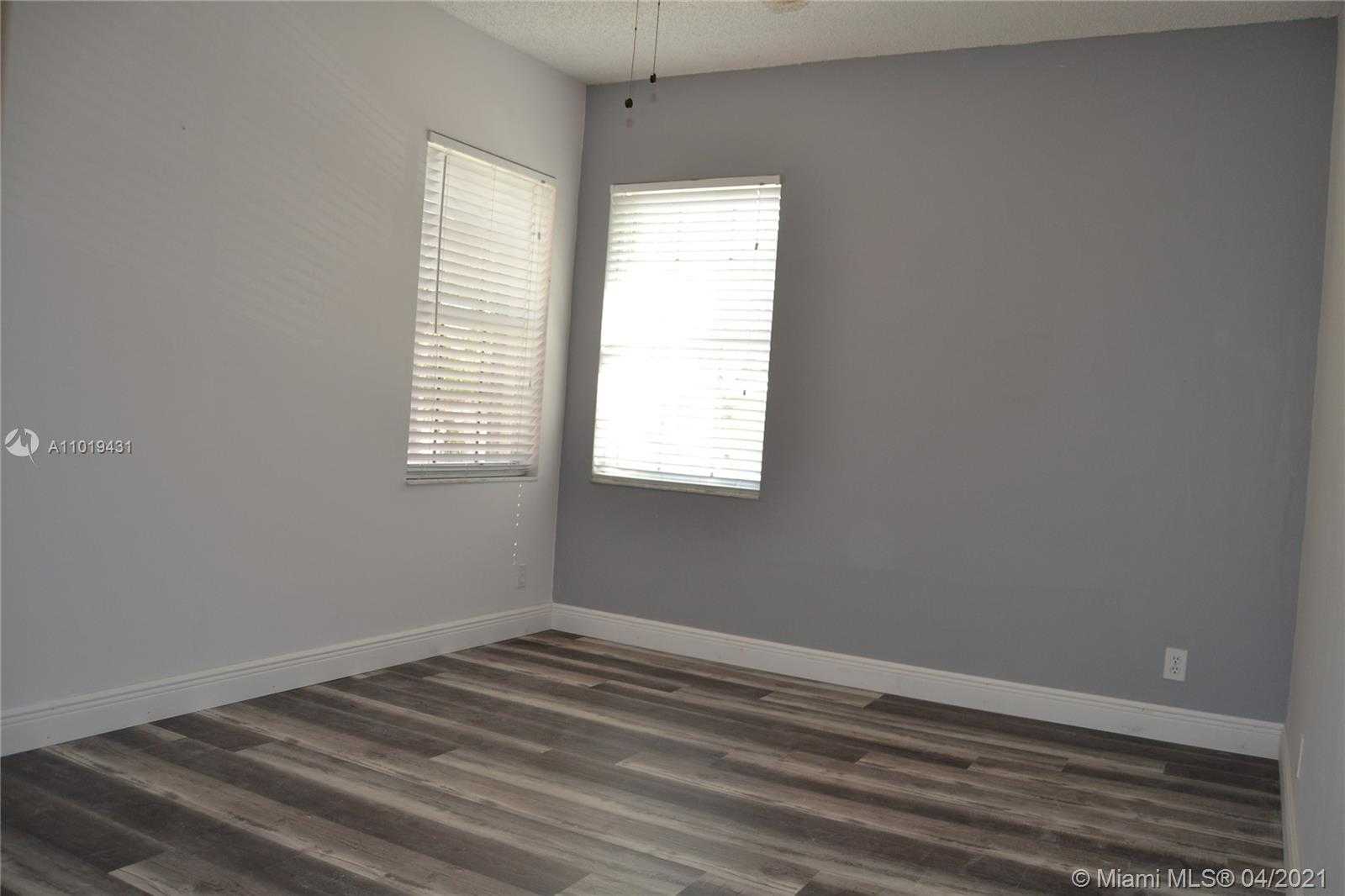 Small Image of 1947 MADEIRA DR, Weston Number 21