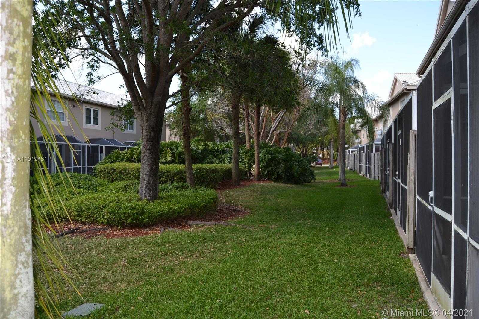 Small Image of 1947 MADEIRA DR, Weston Number 25