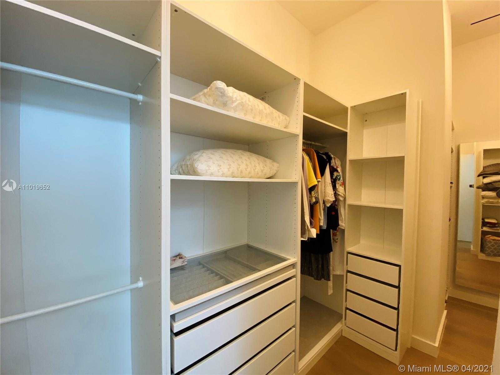 Small Image of 4701 NORTH MERIDIAN AVE #309, Miami Beach Number 12