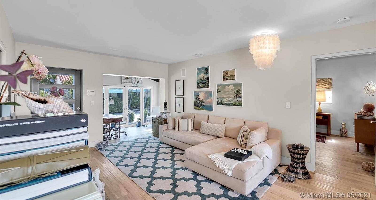 Small Image of 4 FARREY, Miami Beach Number 3