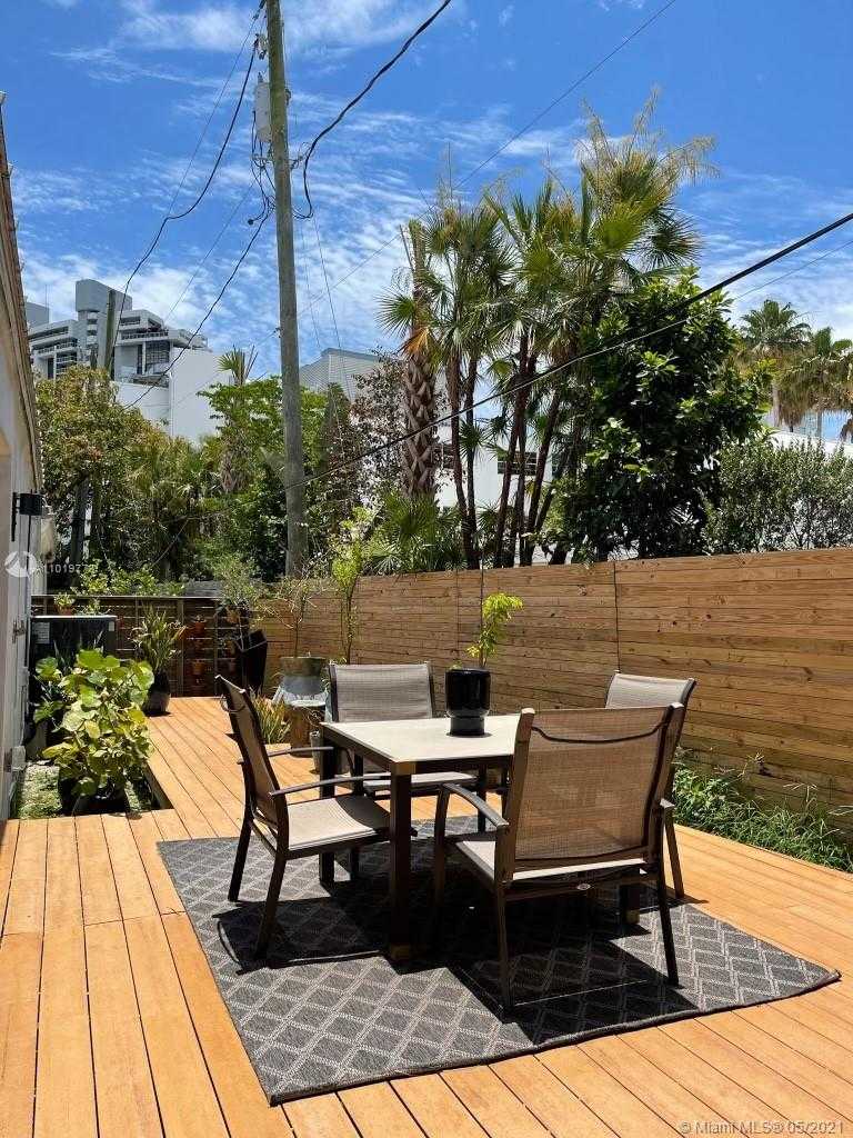 Small Image of 4 FARREY, Miami Beach Number 7