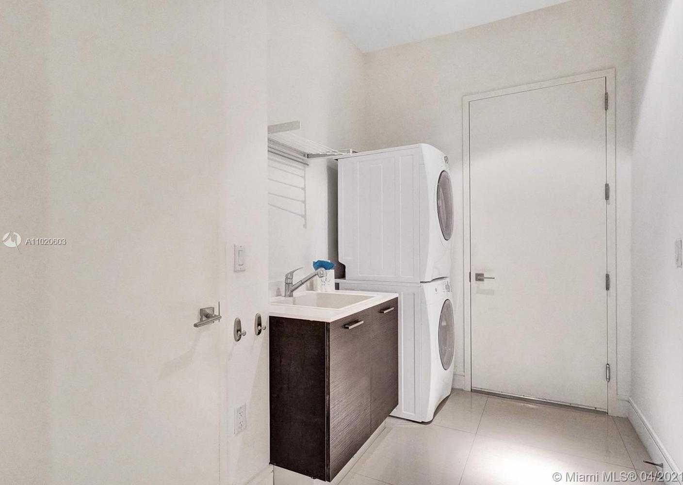 Small Image of 3250 NORTH EAST 188TH ST #UPH02, Aventura Number 24