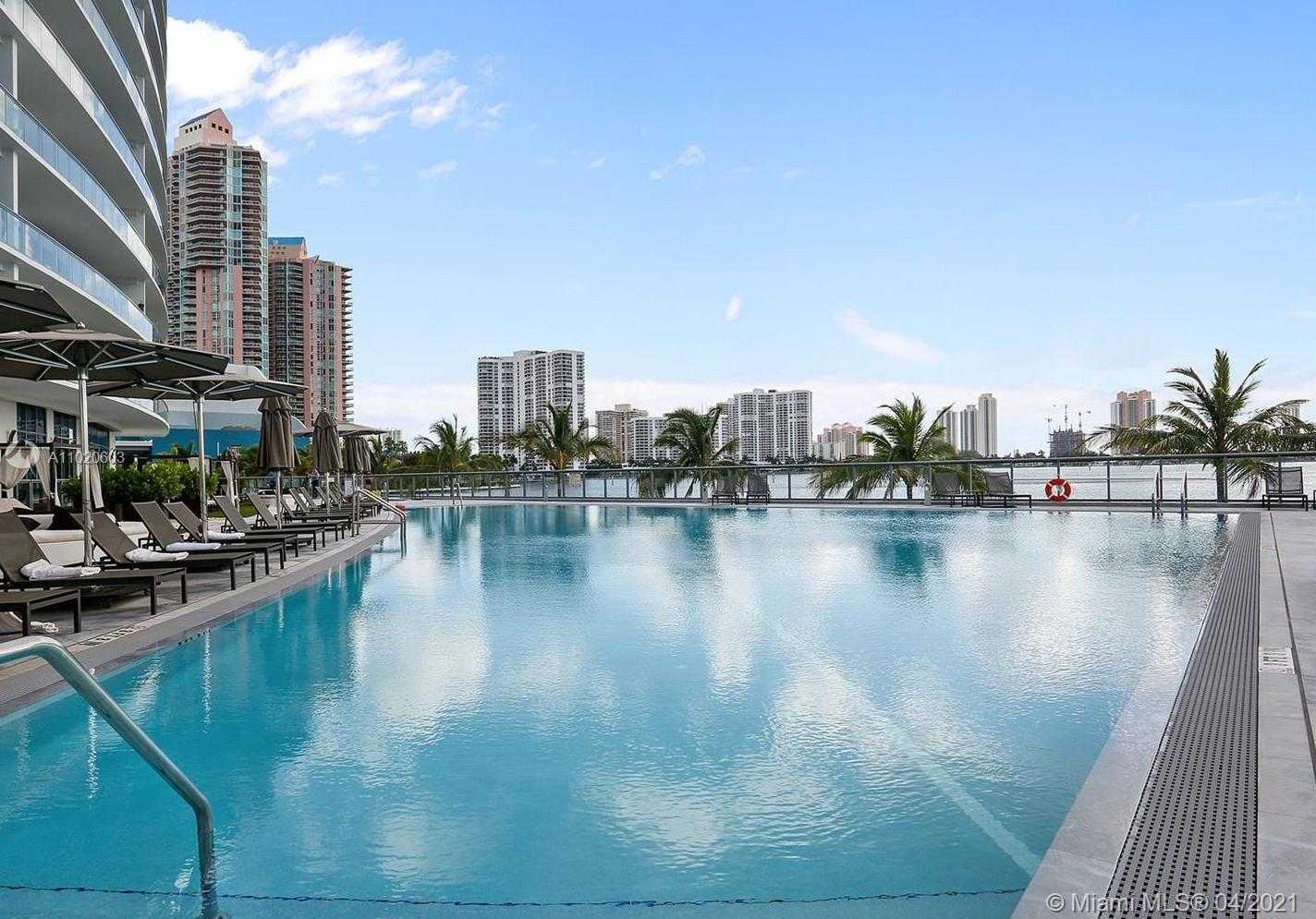 Small Image of 3250 NORTH EAST 188TH ST #UPH02, Aventura Number 4