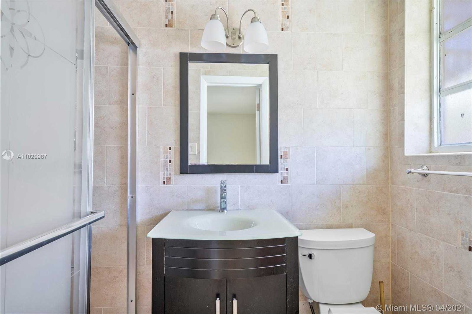 Small Image of 1175 NORTH EAST 165TH ST, North Miami Beach Number 12