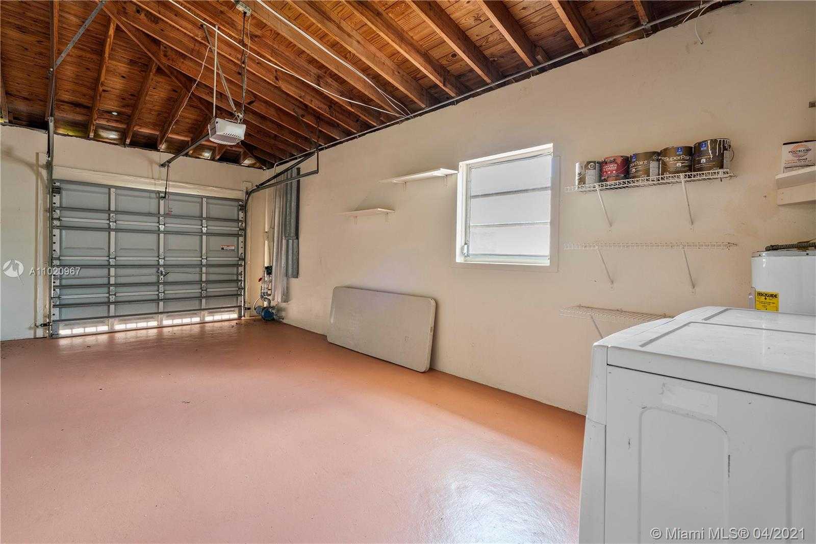 Small Image of 1175 NORTH EAST 165TH ST, North Miami Beach Number 17