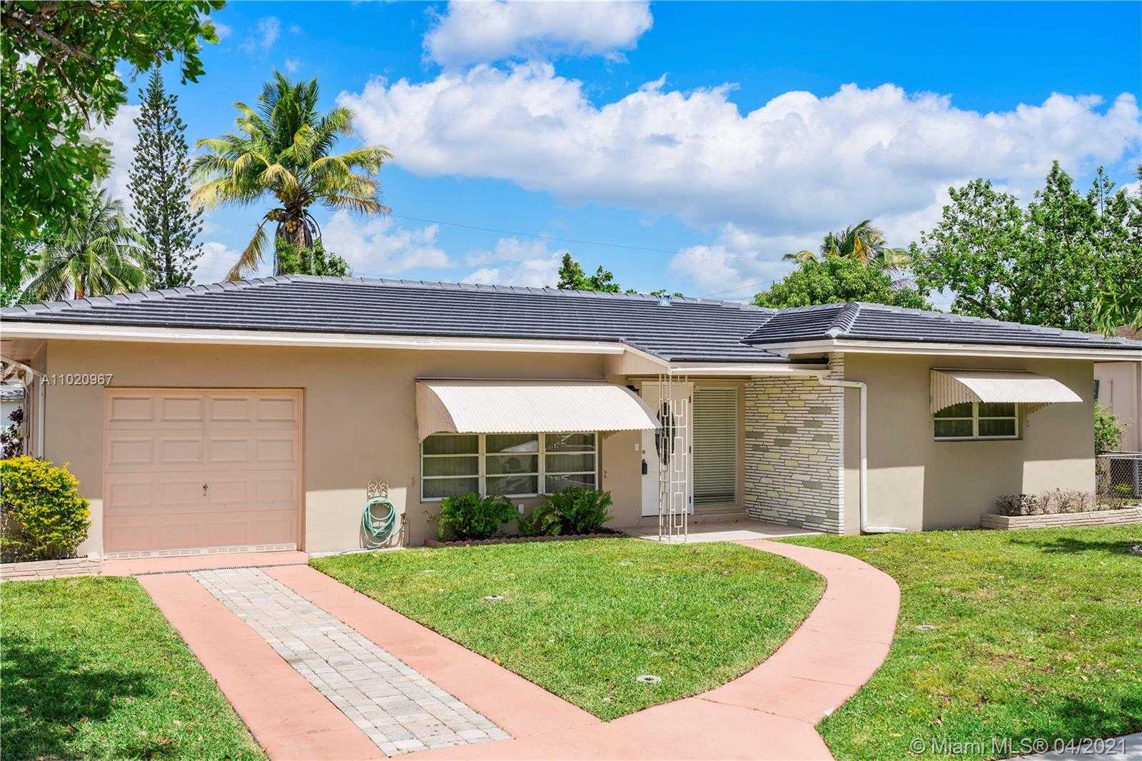 Small Image of 1175 NORTH EAST 165TH ST, North Miami Beach Number 2