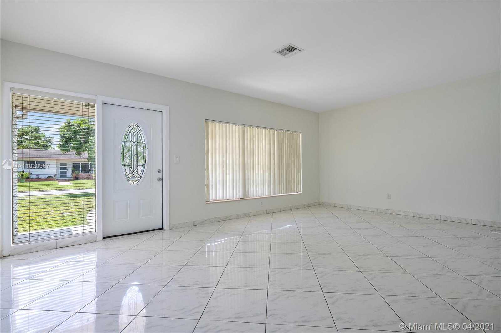Small Image of 1175 NORTH EAST 165TH ST, North Miami Beach Number 5
