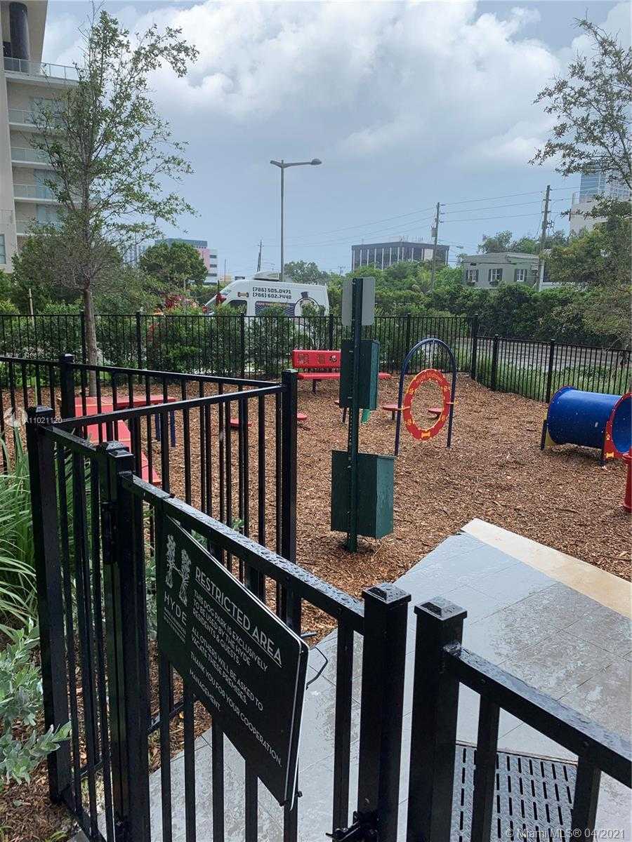 Small Image of 121 NORTH EAST 34TH #3114, Miami Number 82