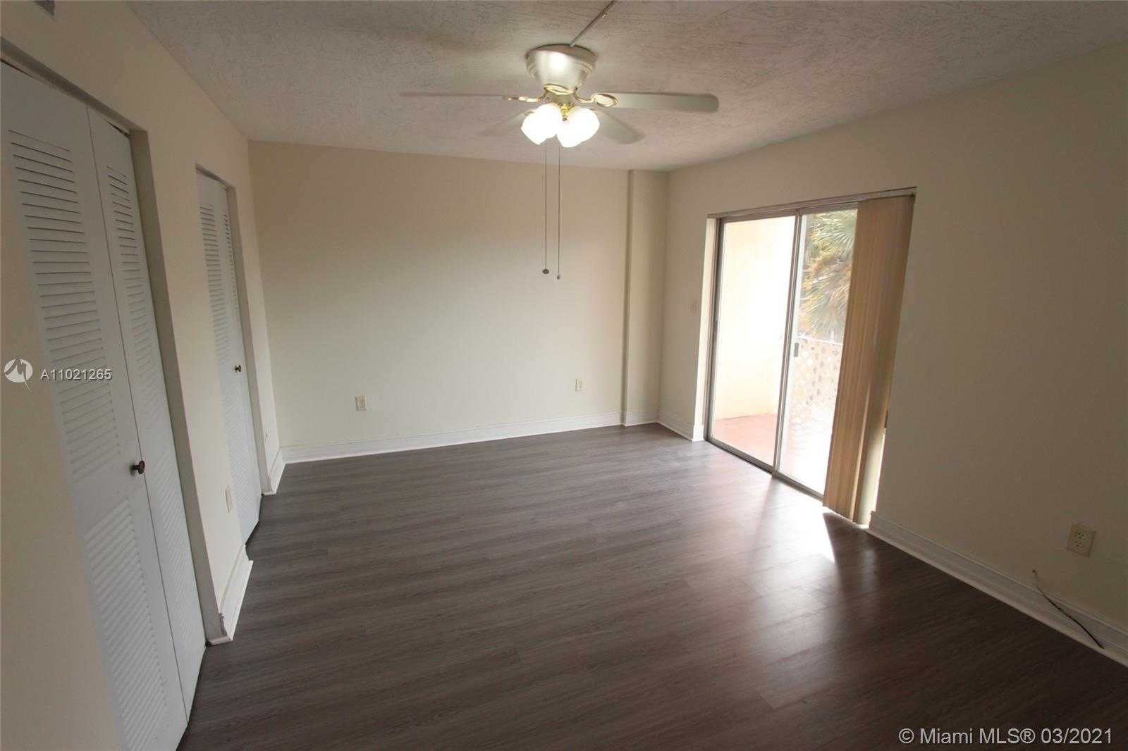 Small Image of 1655 WEST 44TH PL #304, Hialeah Number 10