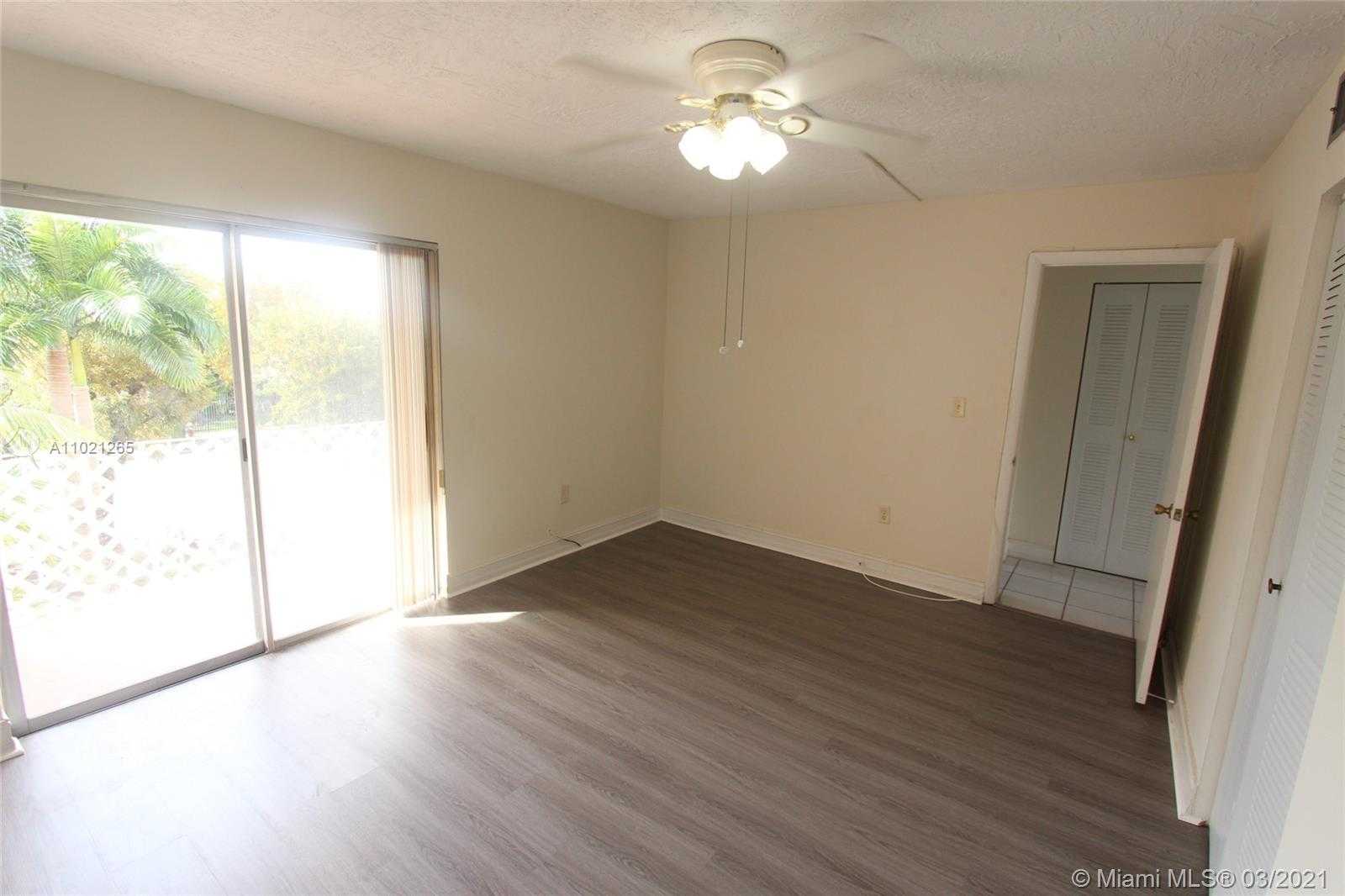 Small Image of 1655 WEST 44TH PL #304, Hialeah Number 15