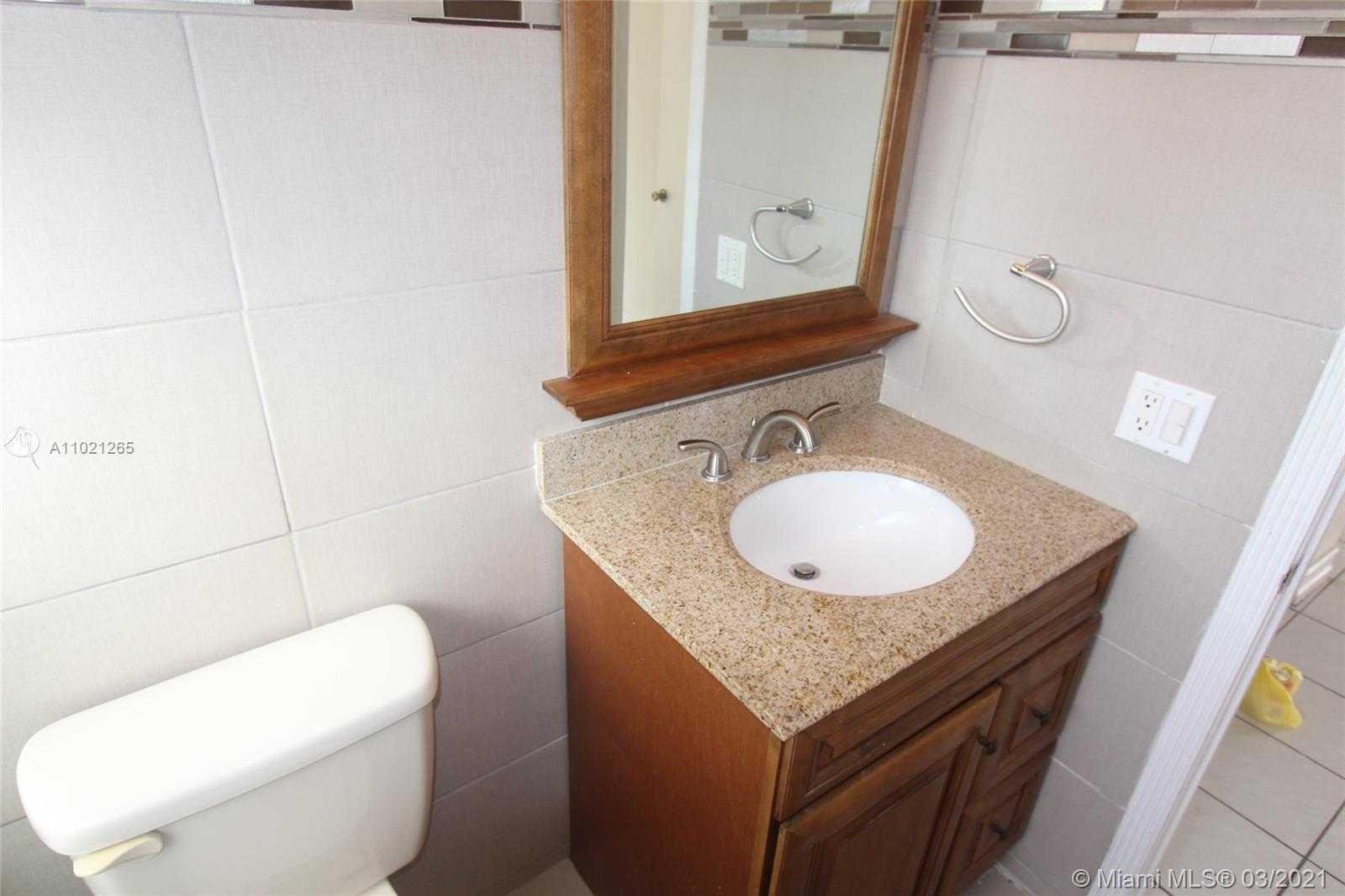 Small Image of 1655 WEST 44TH PL #304, Hialeah Number 19
