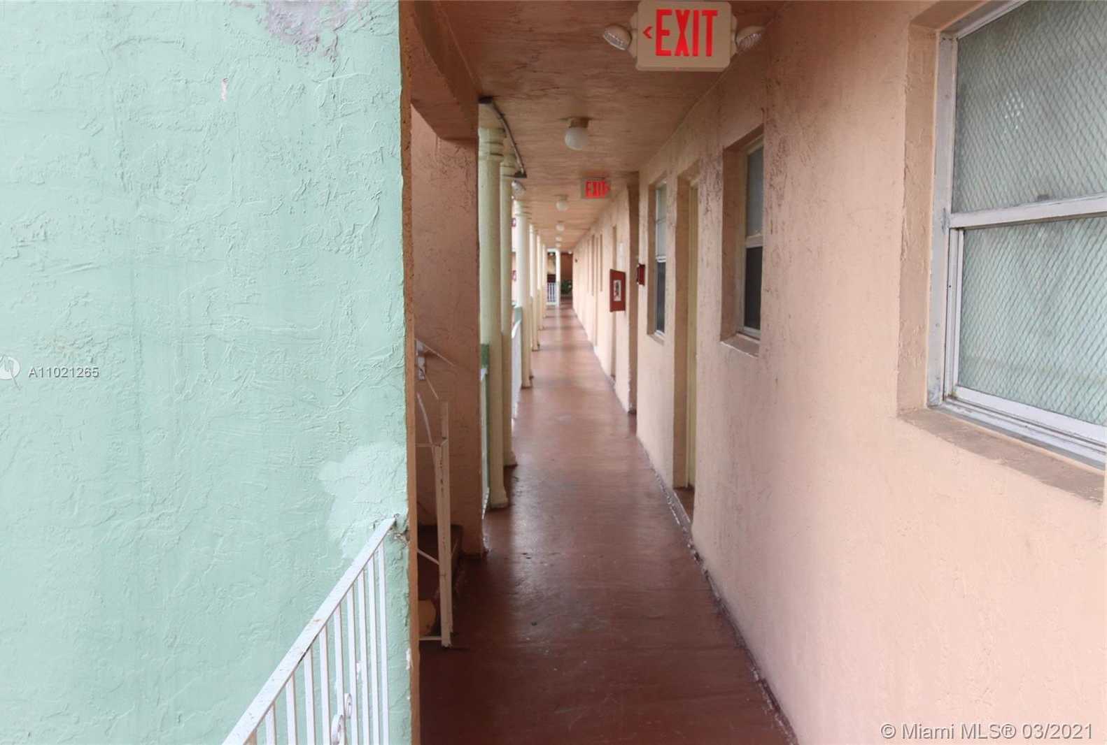 Small Image of 1655 WEST 44TH PL #304, Hialeah Number 27