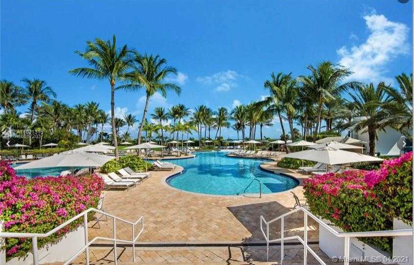 Small Image of 100 SOUTH POINTE DR #1810, Miami Beach Number 17