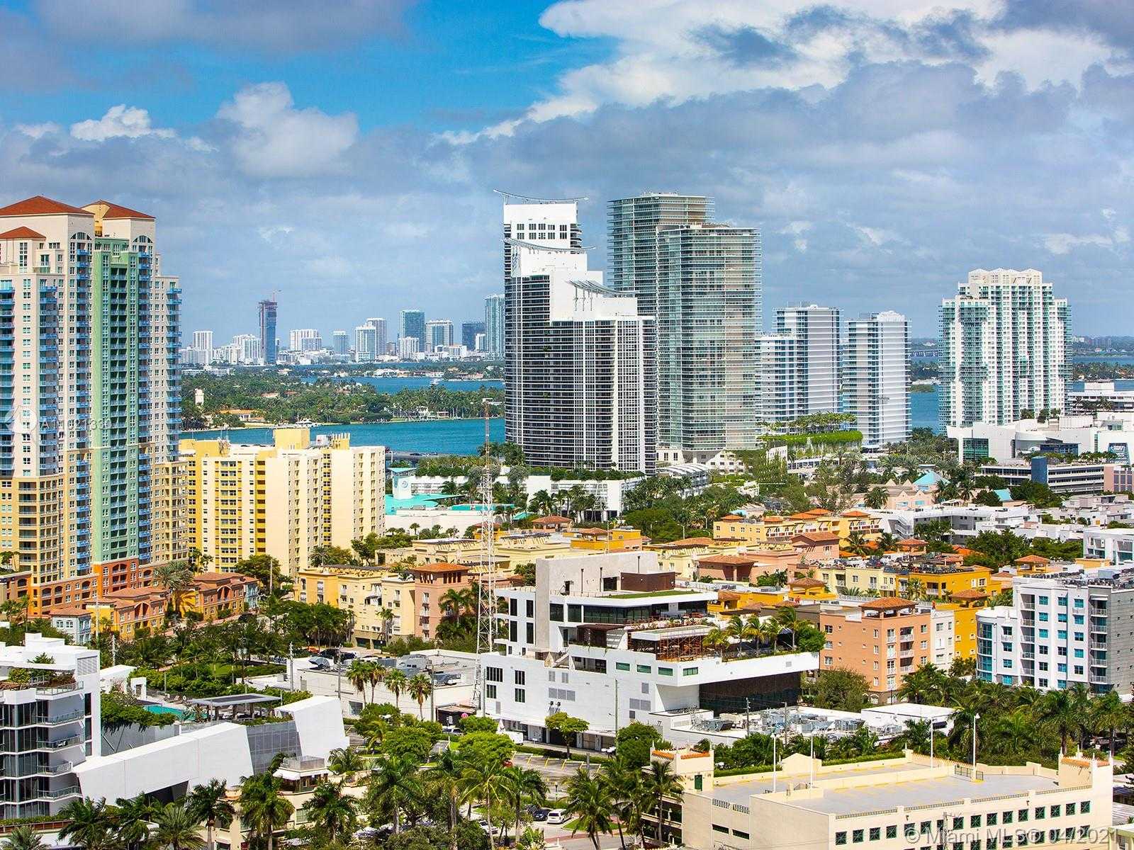 Small Image of 100 SOUTH POINTE DR #2208, Miami Beach Number 14