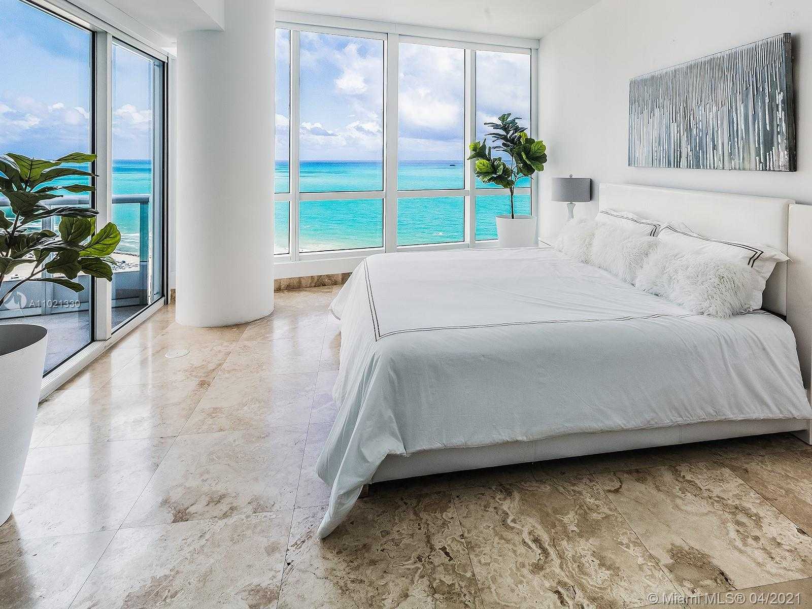 Small Image of 100 SOUTH POINTE DR #2208, Miami Beach Number 18