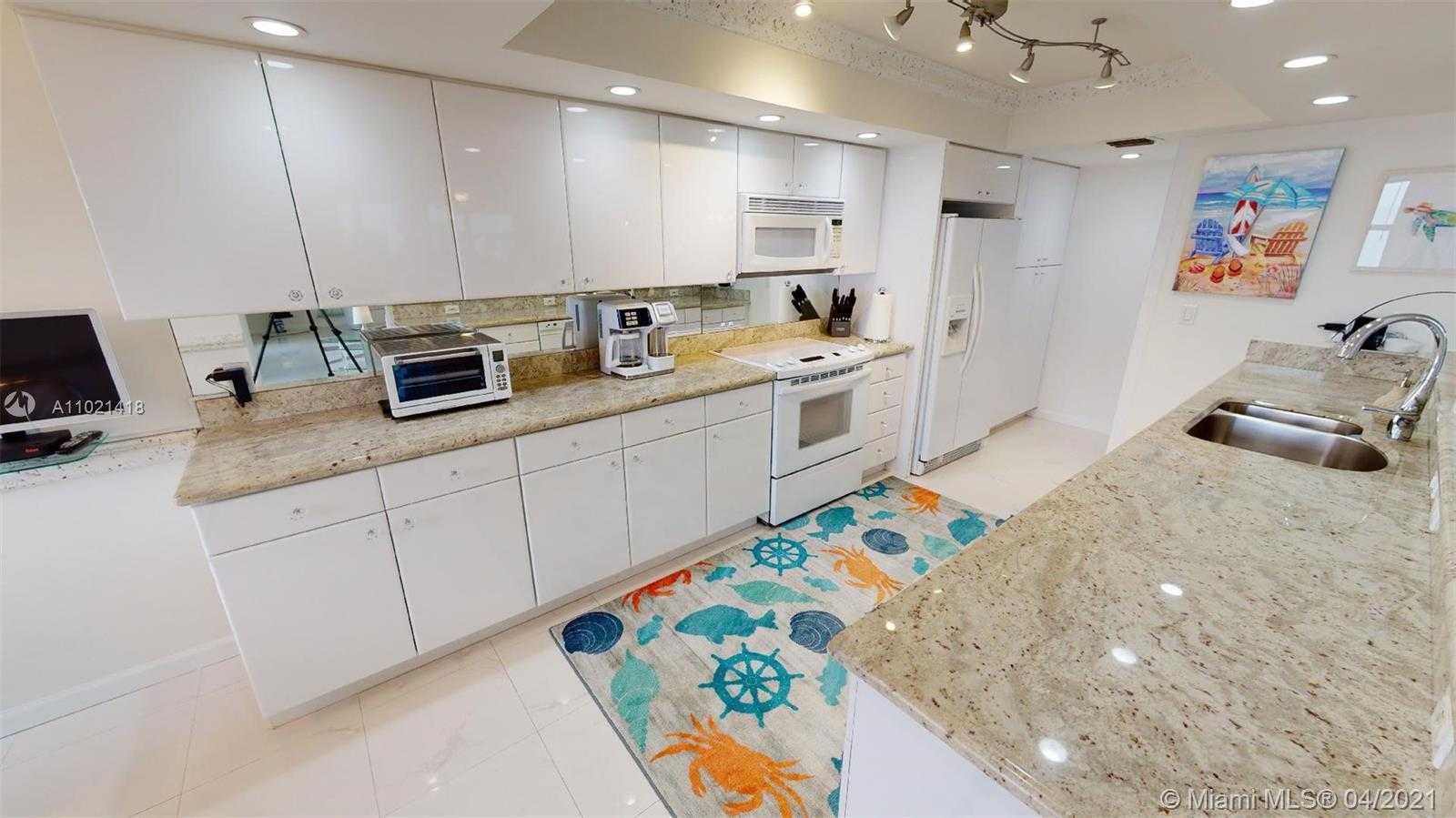 Small Image of 1800 SOUTH OCEAN BLVD #512, Lauderdale By The Sea Number 16