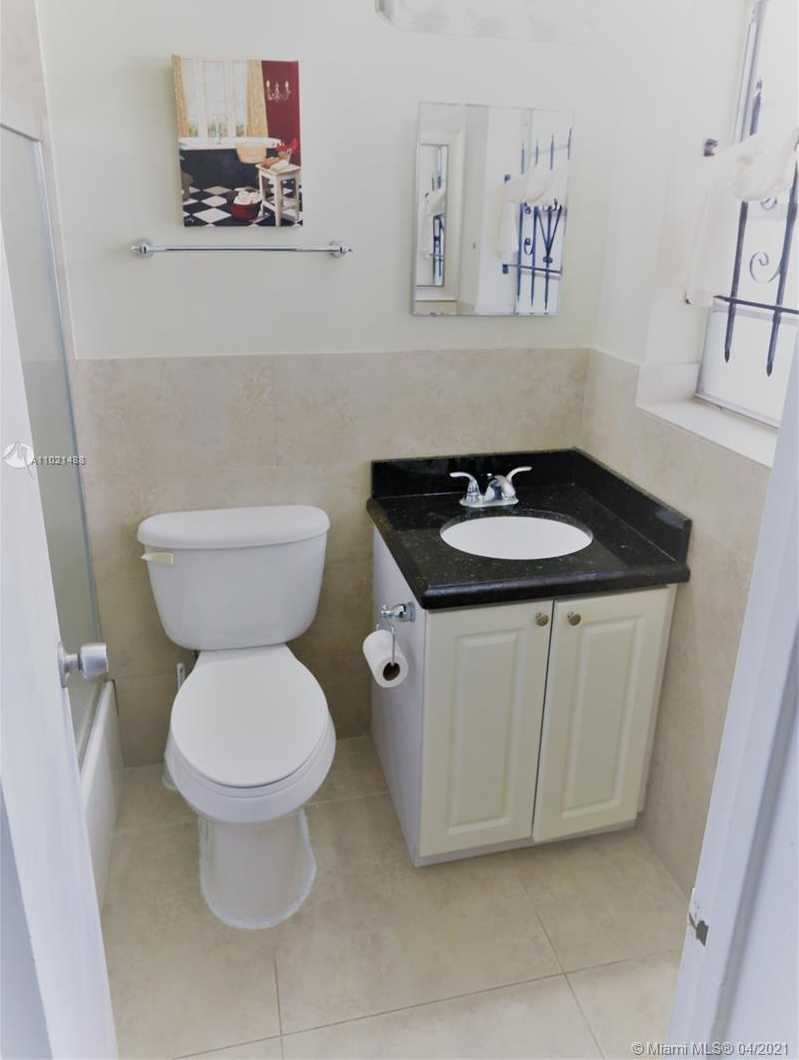 Small Image of 19051 COLLINS AVE #D210, Sunny Isles Beach Number 2
