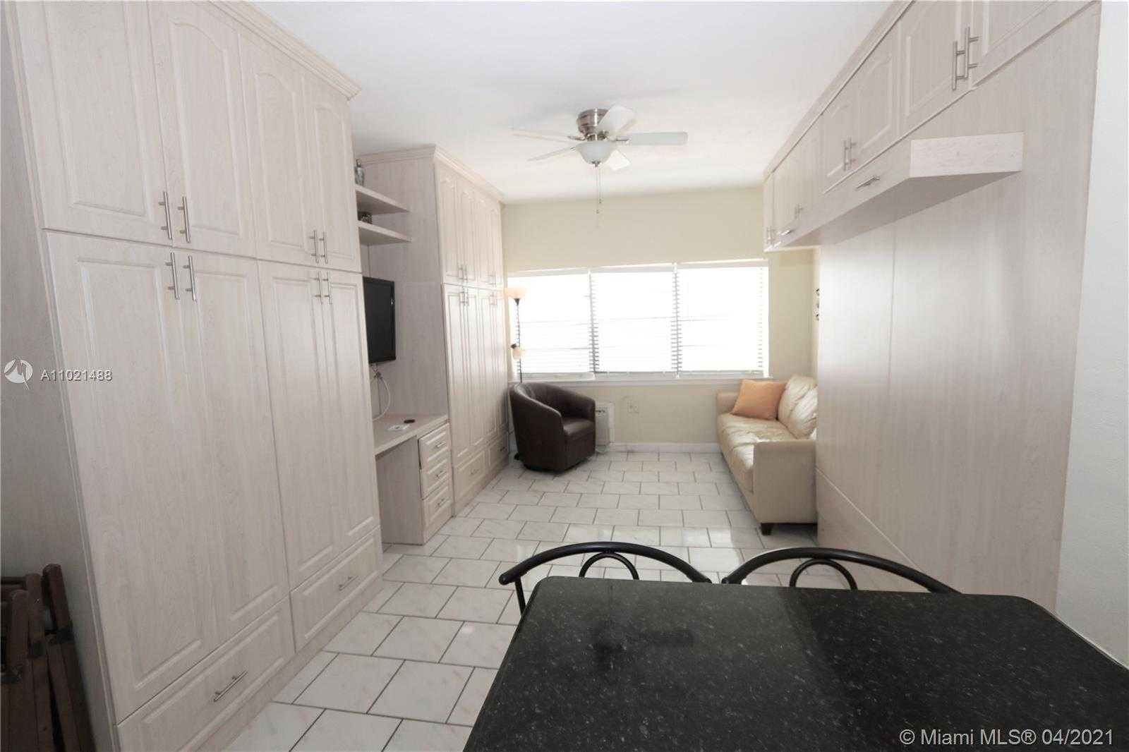 Small Image of 19051 COLLINS AVE #D210, Sunny Isles Beach Number 4