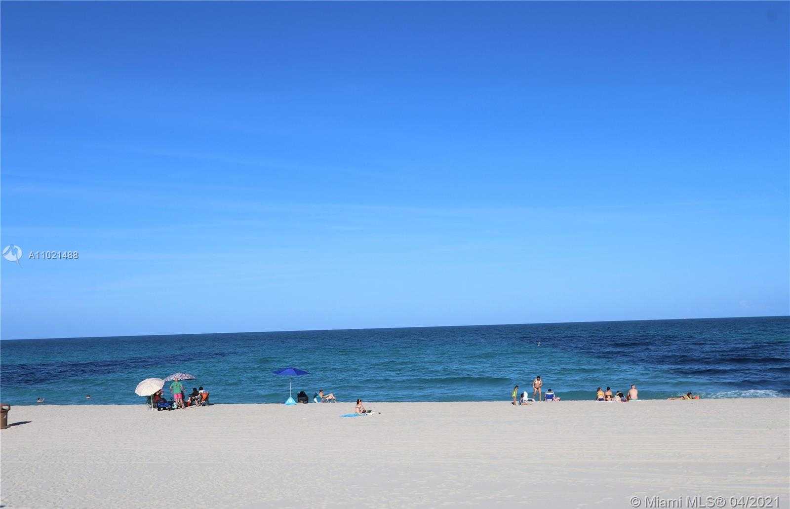 Small Image of 19051 COLLINS AVE #D210, Sunny Isles Beach Number 5