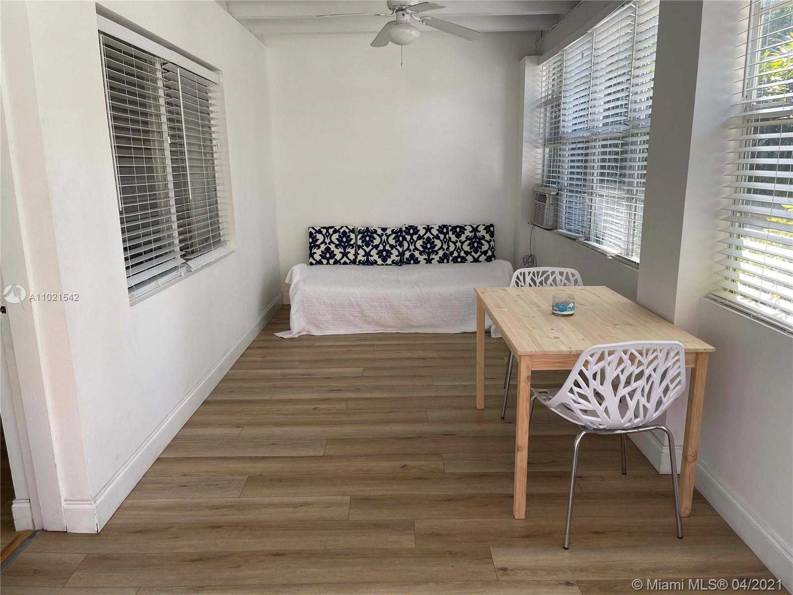 Small Image of 560 NORTH EAST 107TH ST, Miami Shores Number 19