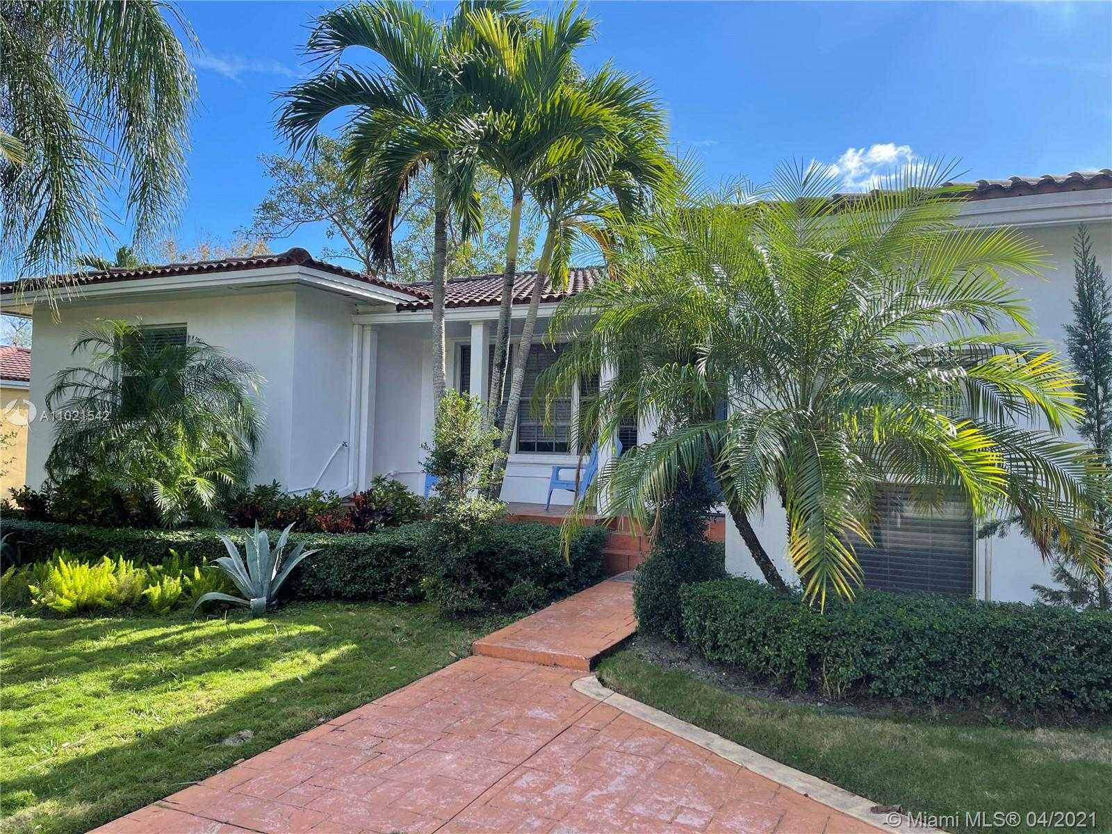 Small Image of 560 NORTH EAST 107TH ST, Miami Shores Number 6