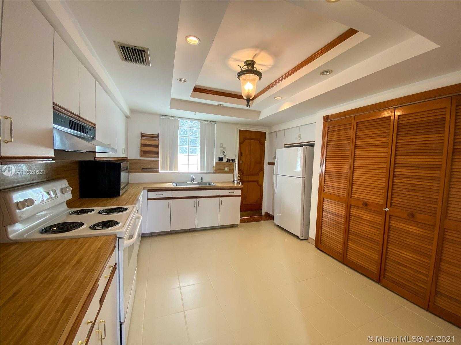 Small Image of 9761 WEST BAY HARBOR DR #9771, Bay Harbor Islands Number 13