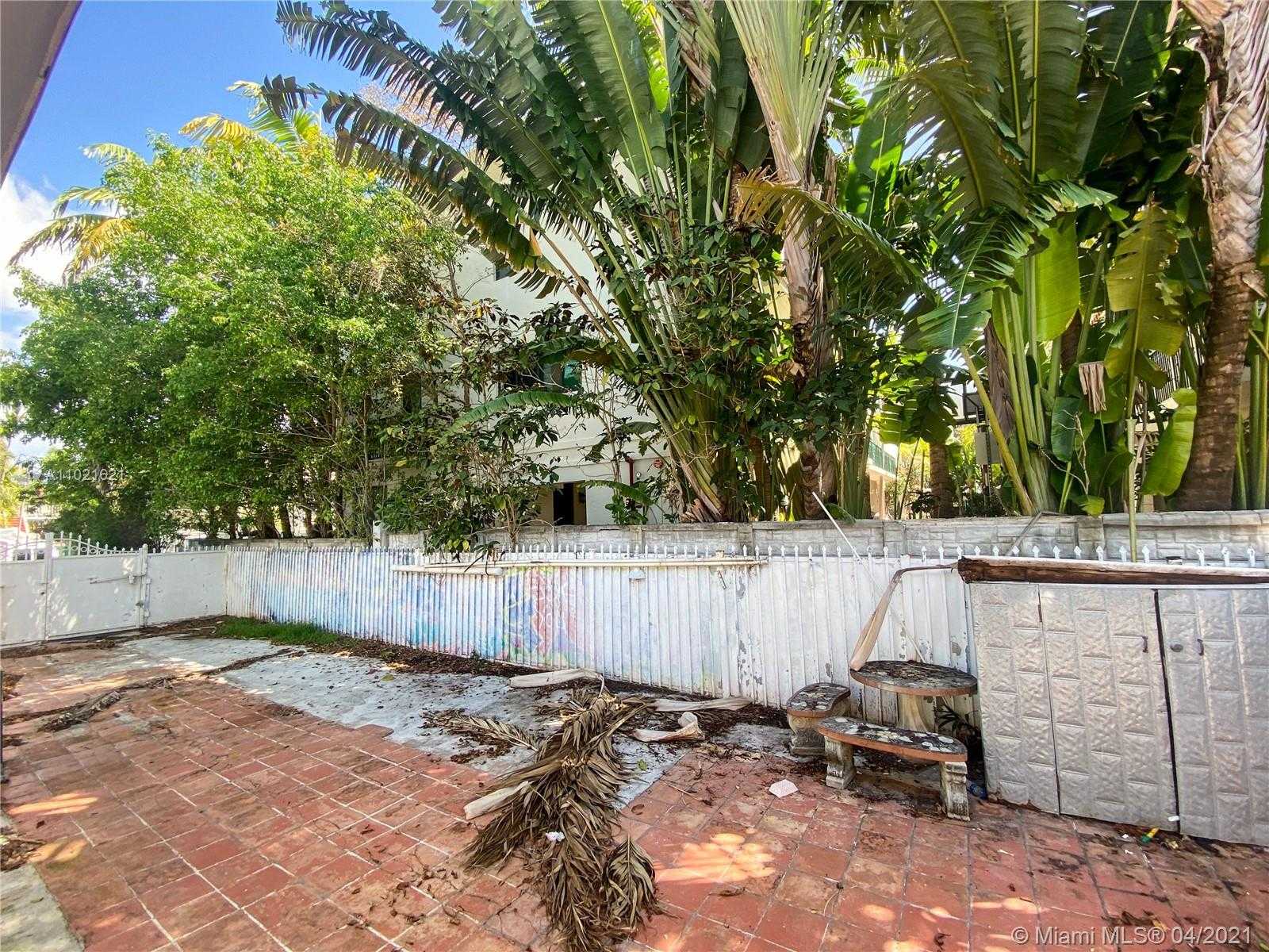 Small Image of 9761 WEST BAY HARBOR DR #9771, Bay Harbor Islands Number 16