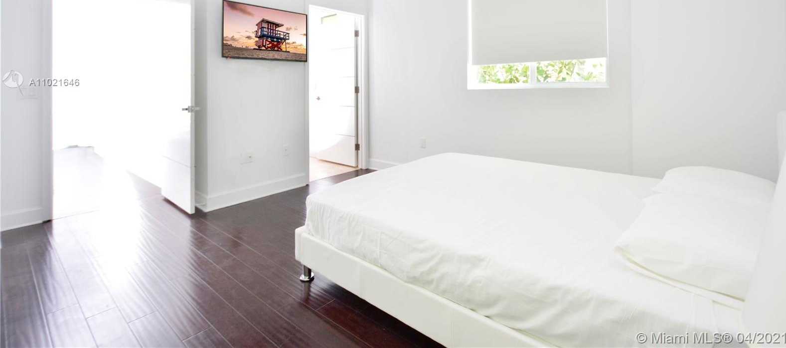 Small Image of 1410 EUCLID AVE #A, Miami Beach Number 12