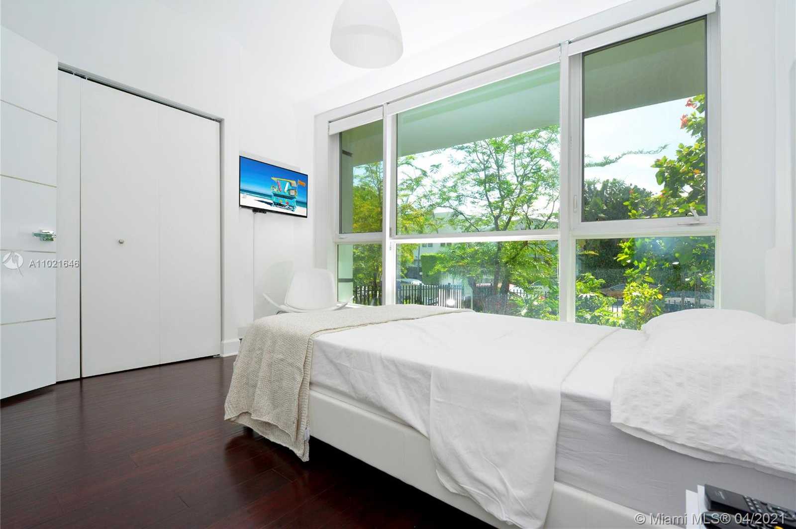 Small Image of 1410 EUCLID AVE #A, Miami Beach Number 7