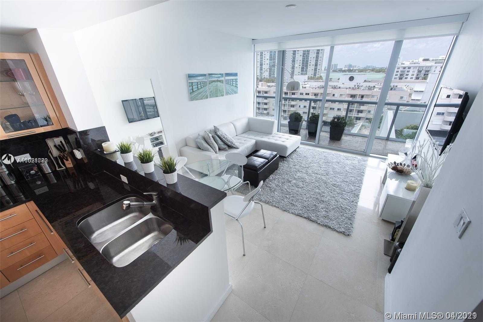 Small Image of 6799 COLLINS AVE #601, Miami Beach Number 15