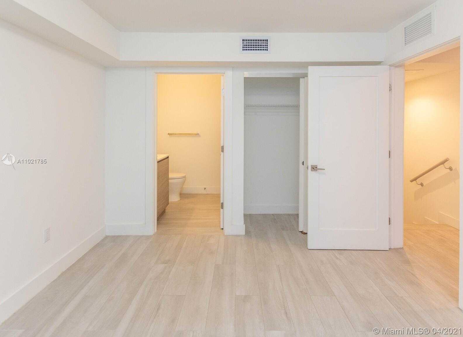 Small Image of 1155 101ST ST #1153, Bay Harbor Islands Number 11