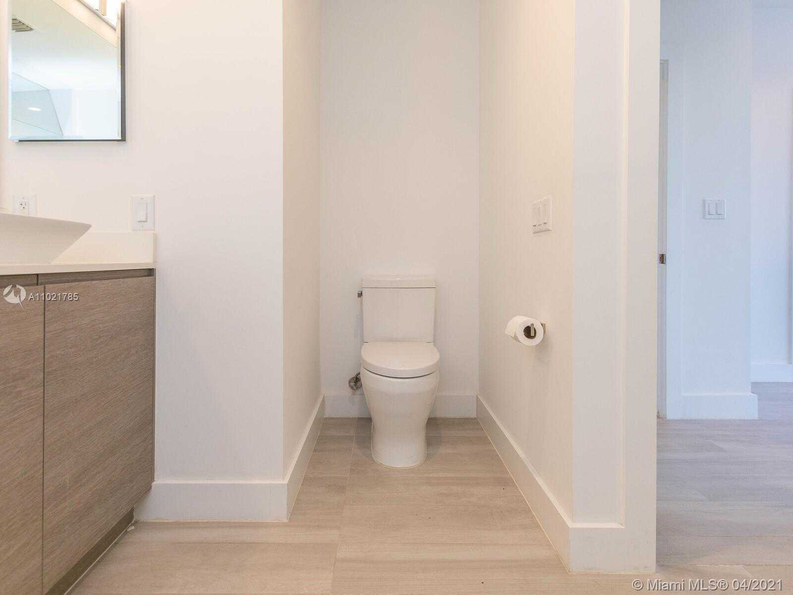 Small Image of 1155 101ST ST #1153, Bay Harbor Islands Number 46